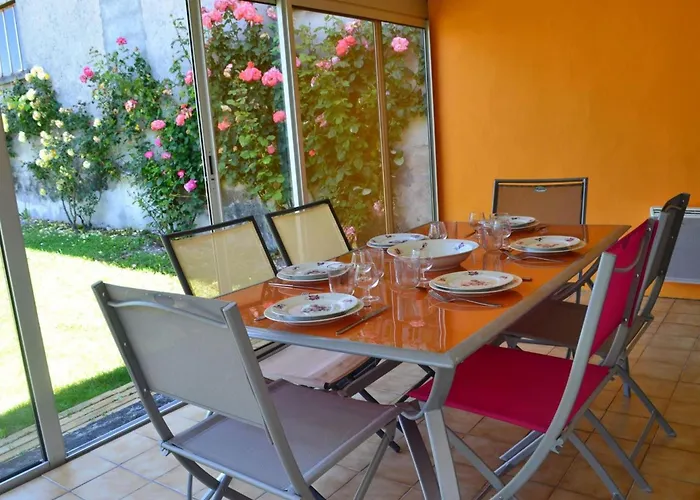 Charentais Rénové, Vue Vignobles, Proche Angoulême - Fr-1-653-90 Сasa de vacaciones Champagne-de-Blanzac